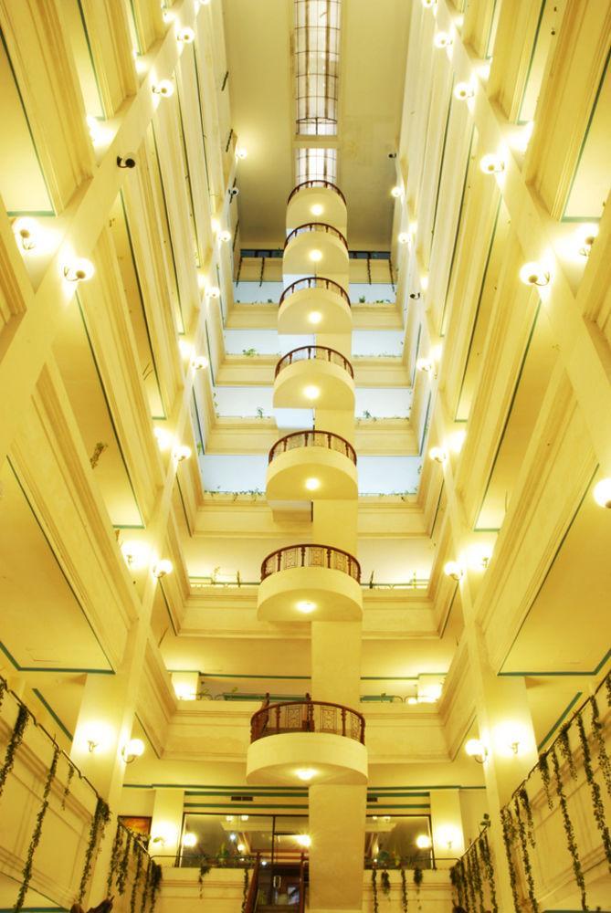 Satelit Hotel Сурабая Екстер'єр фото